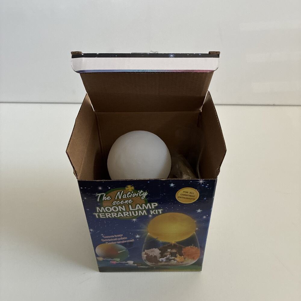 The Nativity Scene Moon Lamp Terrarium Kit Craft Paint Magic Sand Nativity Scene - Picture 4 of 12